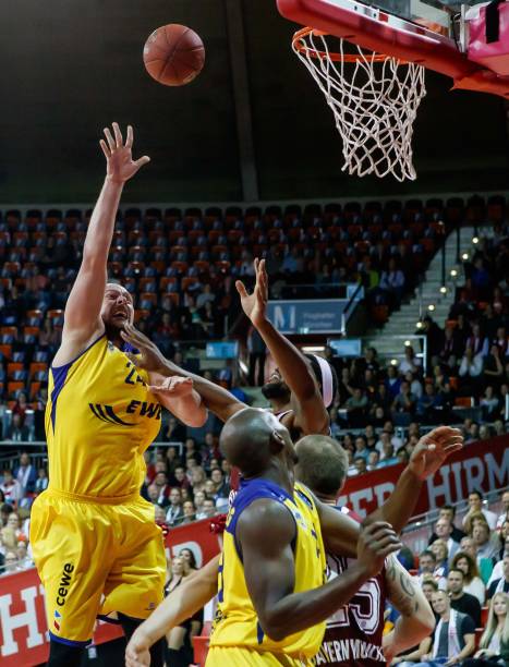 方望而却步 方望而却步