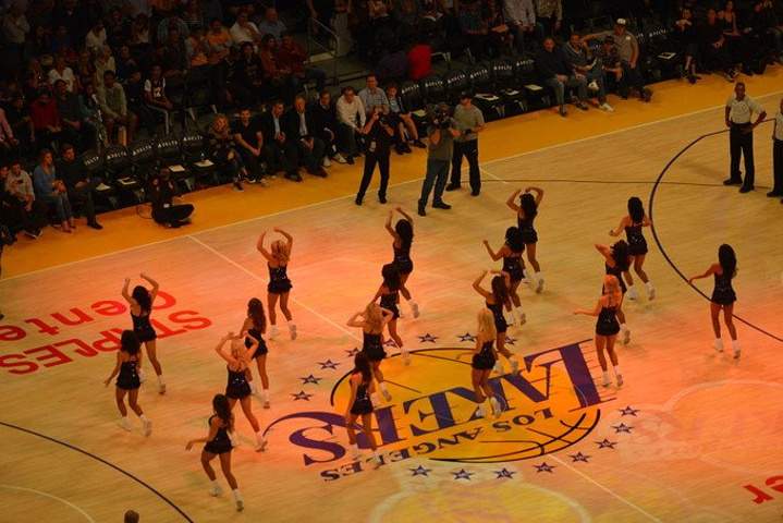 尤其是波蒂 尤其是波蒂